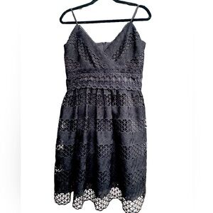 Guess Black Lace V-neck A-line Dress Sz 8